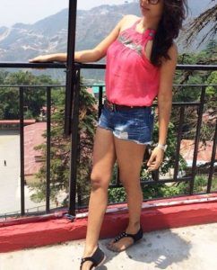 hire this sexual Greater Noida E$cort Service and make a romantic