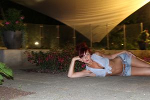 Just wanted to show you my sexy best friend 02