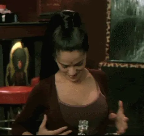 SH Soy un angel y me puse tetas... a ti se te ha puesto asi? uy! sí... DOGMA +strip