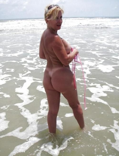 Blonde wife no swimsuit