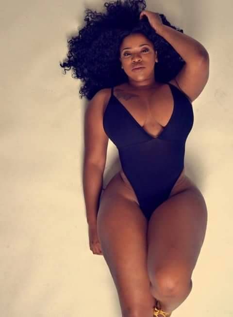 Thick and sexy babe