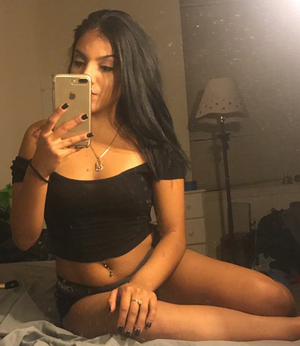 Mexican Teen Mom Model María Guadalupe Hernandez