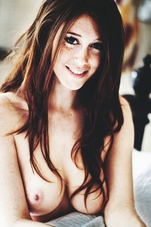 Chose one thing 1keep eye contac 2lick her nipples