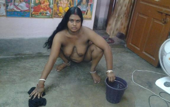 INDIAN MAID BHABHI FULL NAKED BOOBS