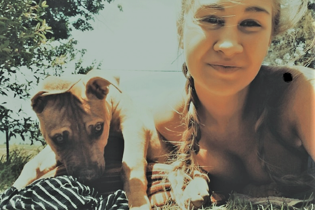 Au Pair with dog 1