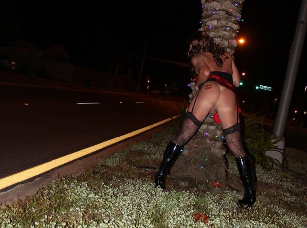 Love getting naughty in public