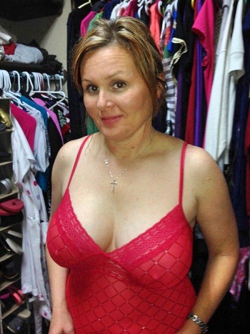 Alicia buys some sexy lingerie to please her well-hung neighbor