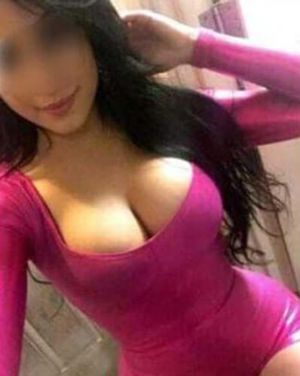 Natalia colombiana, espectacular una linda muñeca, muy diablilla, cachonda, morbosa, delgada muy sexy y muy profesional . soy un volcan en e