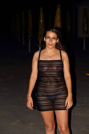 Good thing it's night, because you could get a serious burn in that outfit...