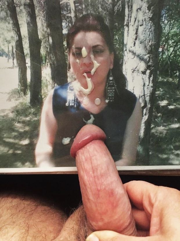 wife porn star with a shaved pussy fuck at home in front of her husband and shoot on camera