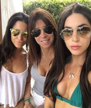 MILF and her smoking hot daughters