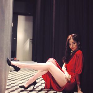 seojin_ban red dress