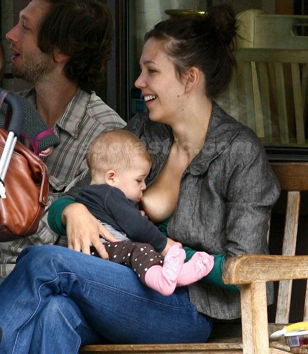 Maggie Gyllenhaal 16 November 1977 scorpio