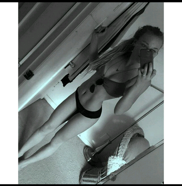 mirror selfie 2