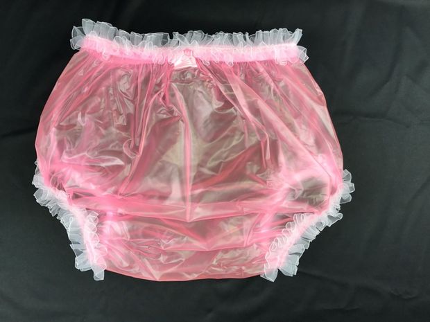 Sweet Pull-on PlasticPants for very wet pussies