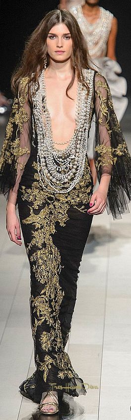 #Marchesa Spring 2018 RTW #NYFW #NYFWss18