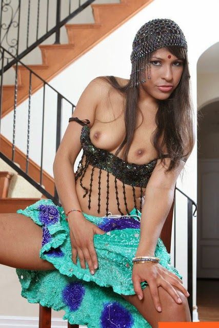 South Indian teen lookalike Arab teen nude