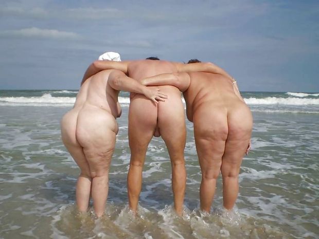 my mother, my aunt, my uncle - Holiday snapshot