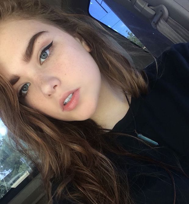 Super hot teen face