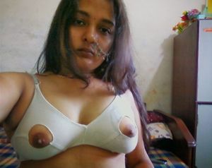 Bhabhi nude photo