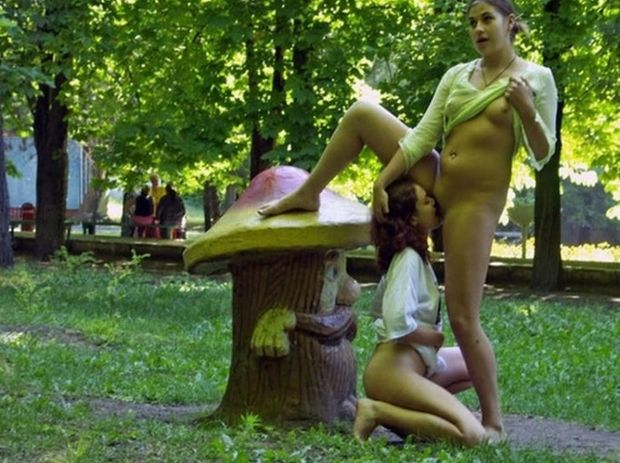 Wild amateur lesbians