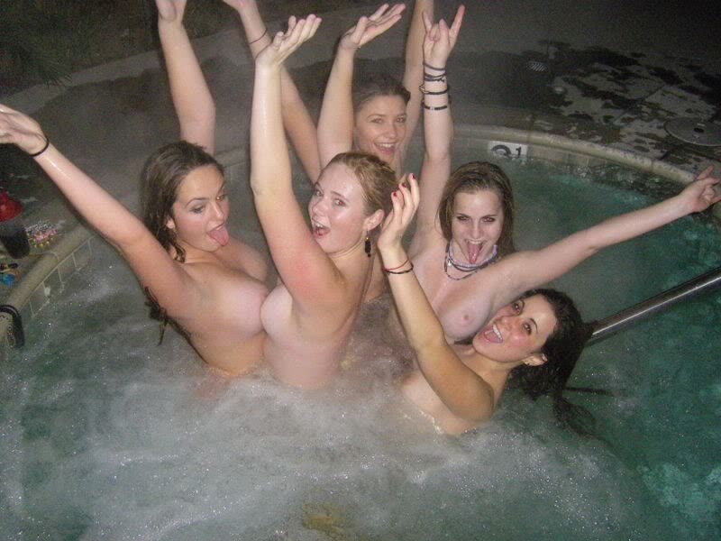 Pool party babes