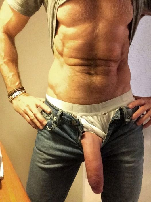 mouth watering stud