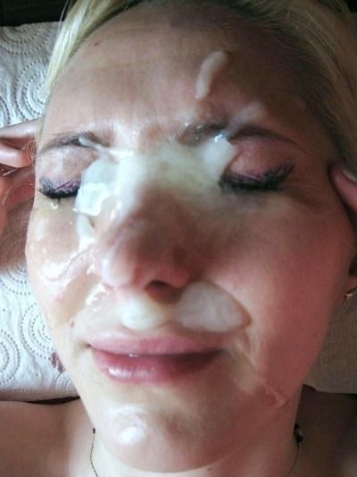 Intense facial cum for Sleeping Beauty