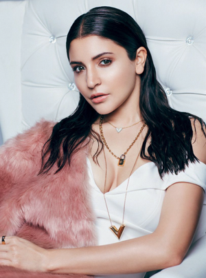 Sexy actress Indian Bollywood hot instagram