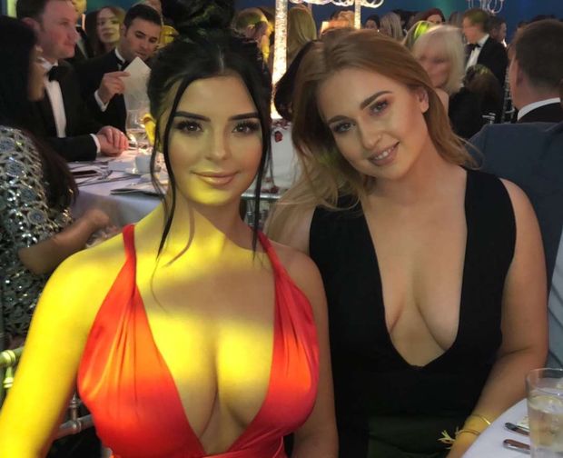 Demi mawby Red dress