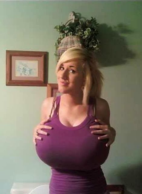 Ellie Jaycock with 34K superboobs!