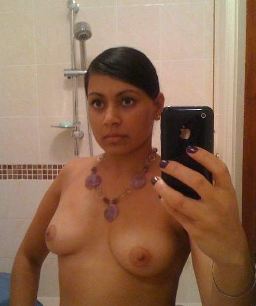 Sexy boobs nude tits self shot Tamil bhabhi