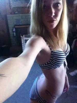 cute teen underwear selfie