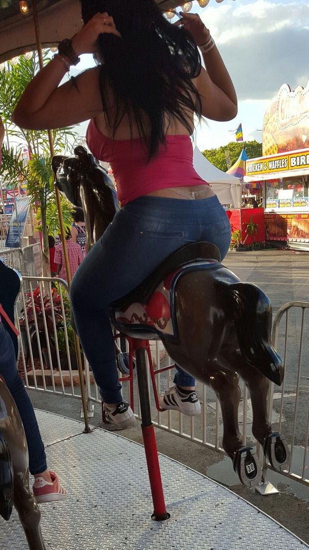 Whale Tail&Upskirt