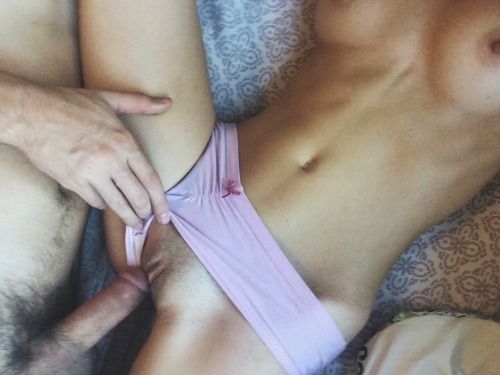 it's so hot to watch other men pushing their cocks in my girlfriends pussy