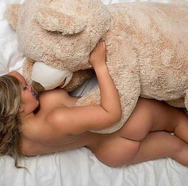 Hot naked brunette with a big teddy bear (I want to be that teddy bear)
