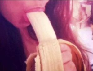 Banana babe blowjob teas