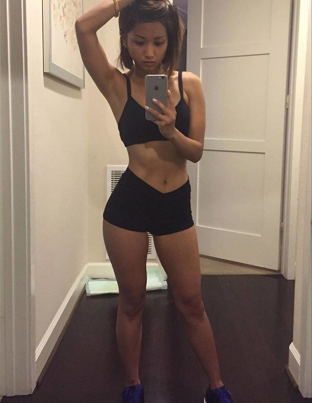 Brenda Song abs