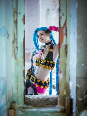 League of Legends| Jinx by Shredinger-Cat