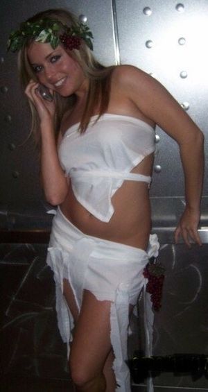 This Slut is just begging to get fucked