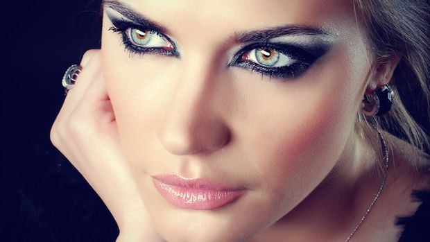 Exotic Beauty with Multi-Coloured Green and Hazel Eyes