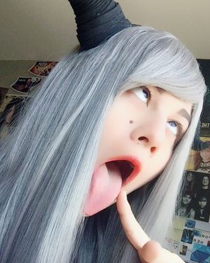 Put it here ahegao
