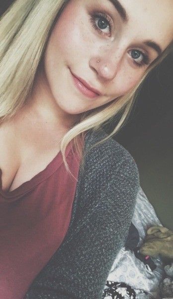 Cute & sexy blonde