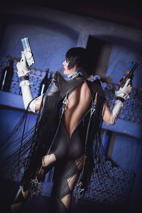 Bayonetta Cosplay by Pugoffka