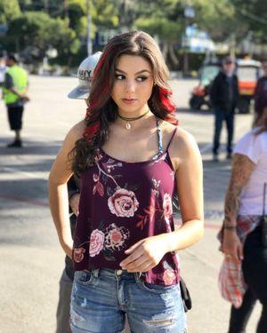 kira kosarin