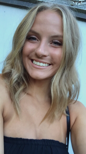 Super sexy cute blonde