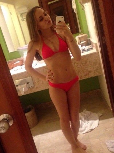 Super hot babe