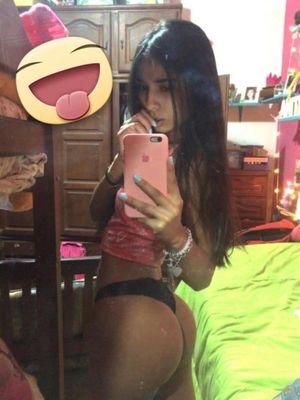 Her Cheeks are amazing....