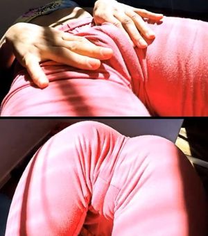 Winona in pink leggings