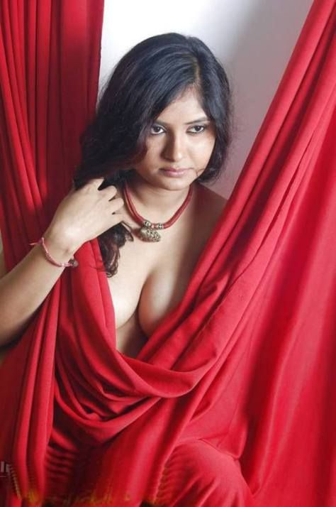 Big boobs sexy cleavage Malayalam bhabhi